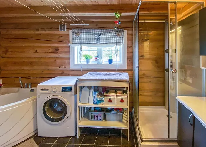 In With Kitchen * Vinstra